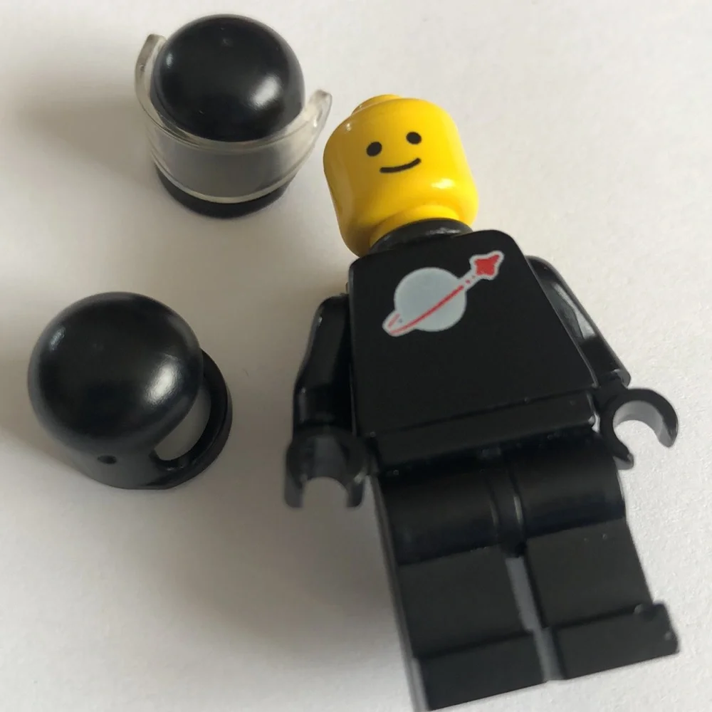 Lego minifig astronaut